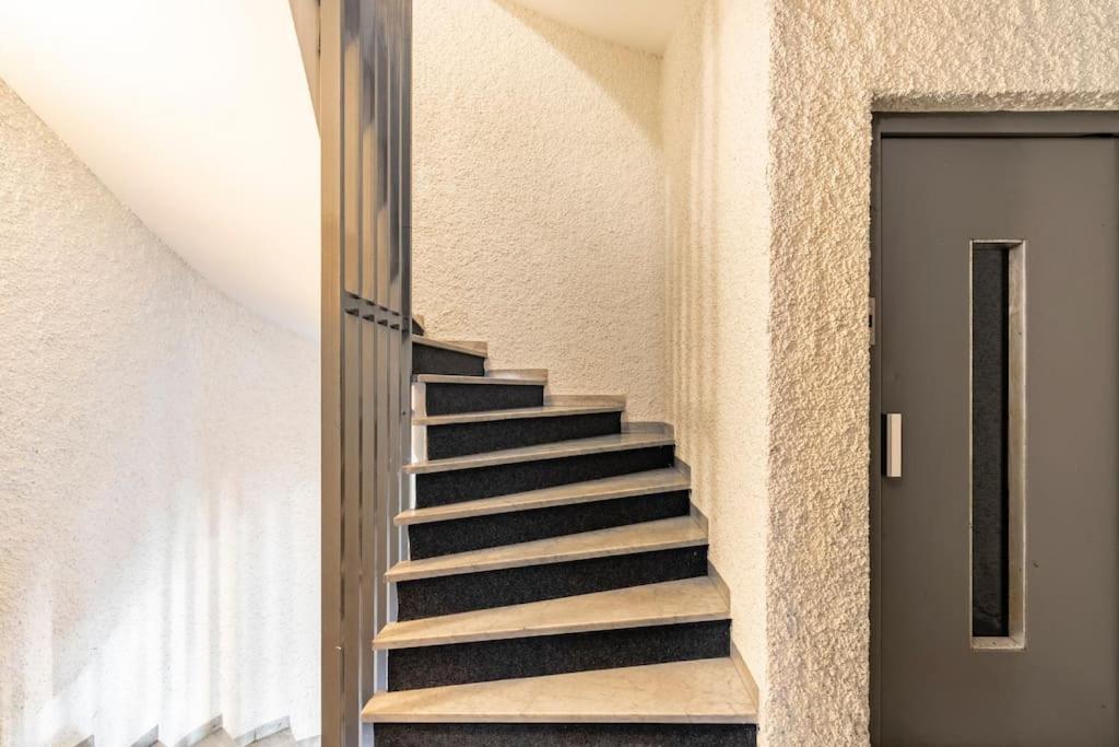 Apartament Le Jules De Tuluza Zewnętrze zdjęcie